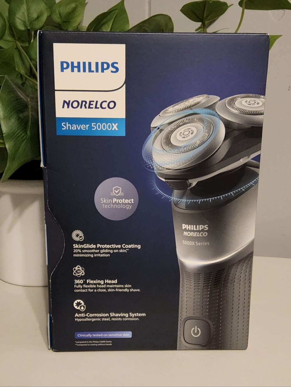 Philips Norelco Shaver 5000X – Electric Rotary Razor